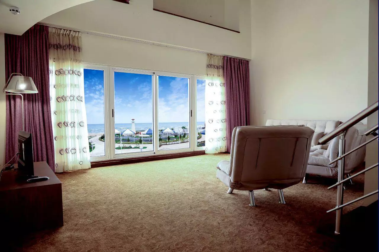 هتل باران ایزدشهر