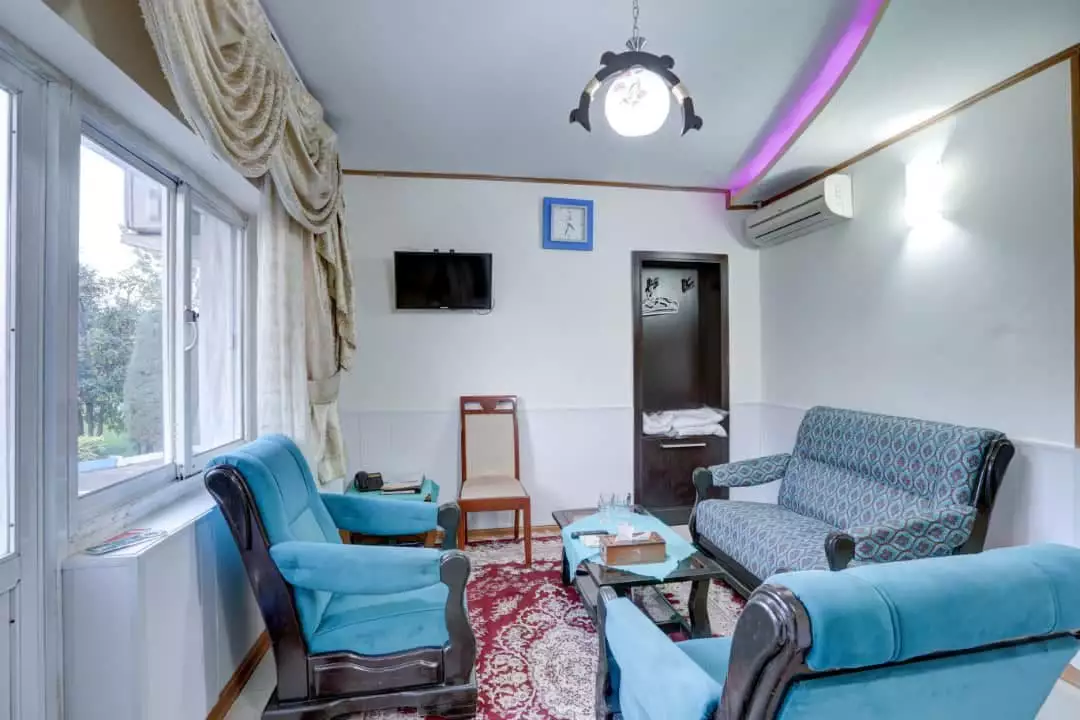 هتل جهانگردی لاهیجان