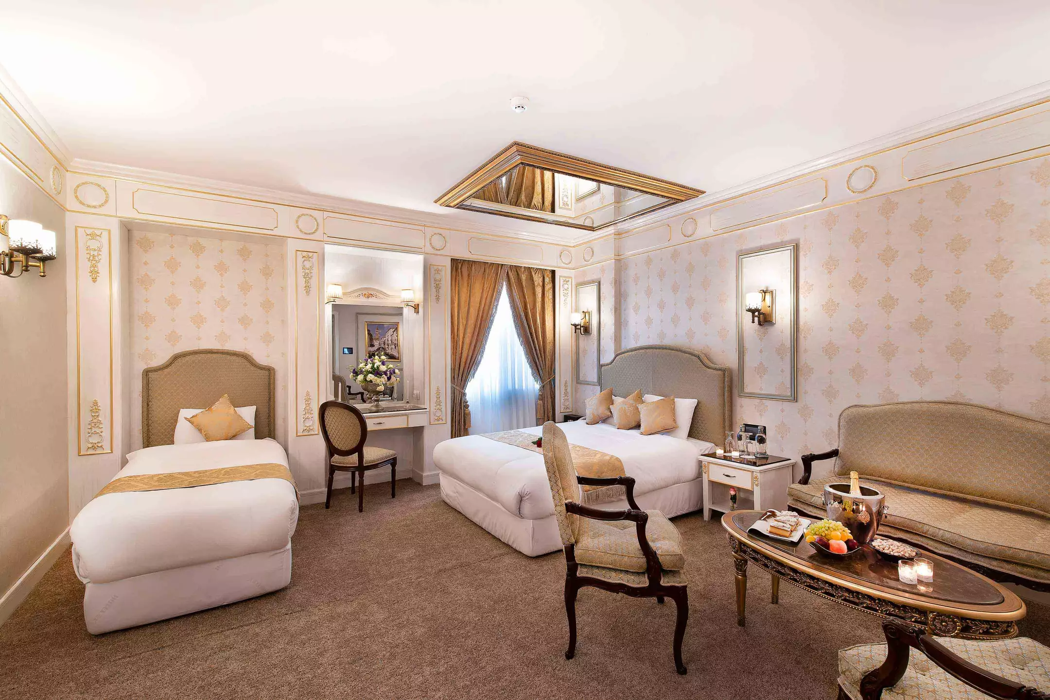 Alibaba https://cdn.alibaba.ir/ostorage/hotel-accommodation-images/67054a3b359857c3c5f4ad77_8fe5688f-f246-4c24-b097-19ec19ab99bf_دیل-ویژه-(2).webp