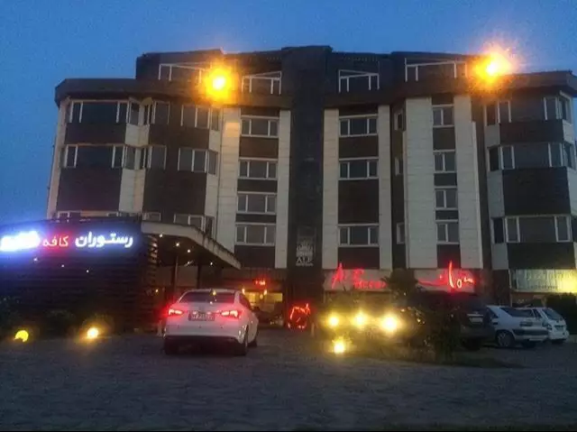 هتل الف  محمودآباد