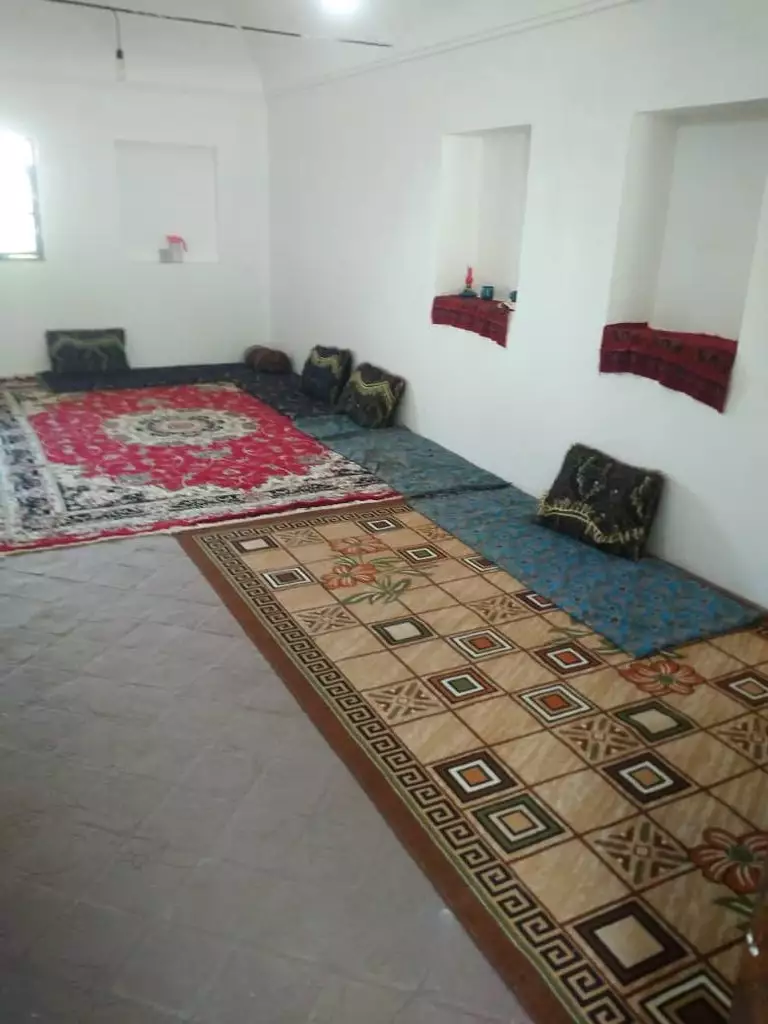 هتل باغسنگی سیرجان