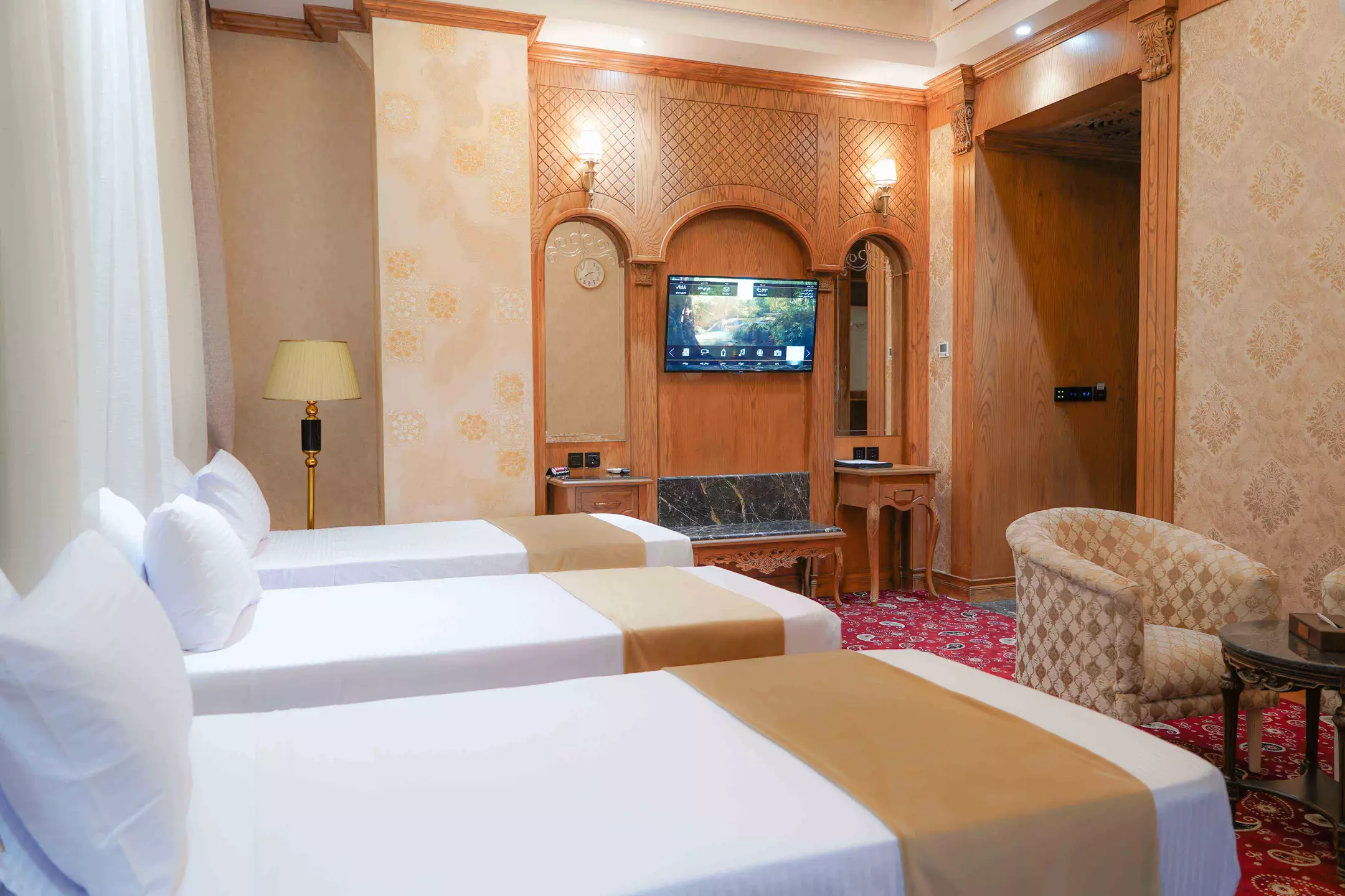 Alibaba https://cdn.alibaba.ir/ostorage/hotel-accommodation-images/676156a47e75320ec907f5c1_تریپل-وی-آی-پی1.webp