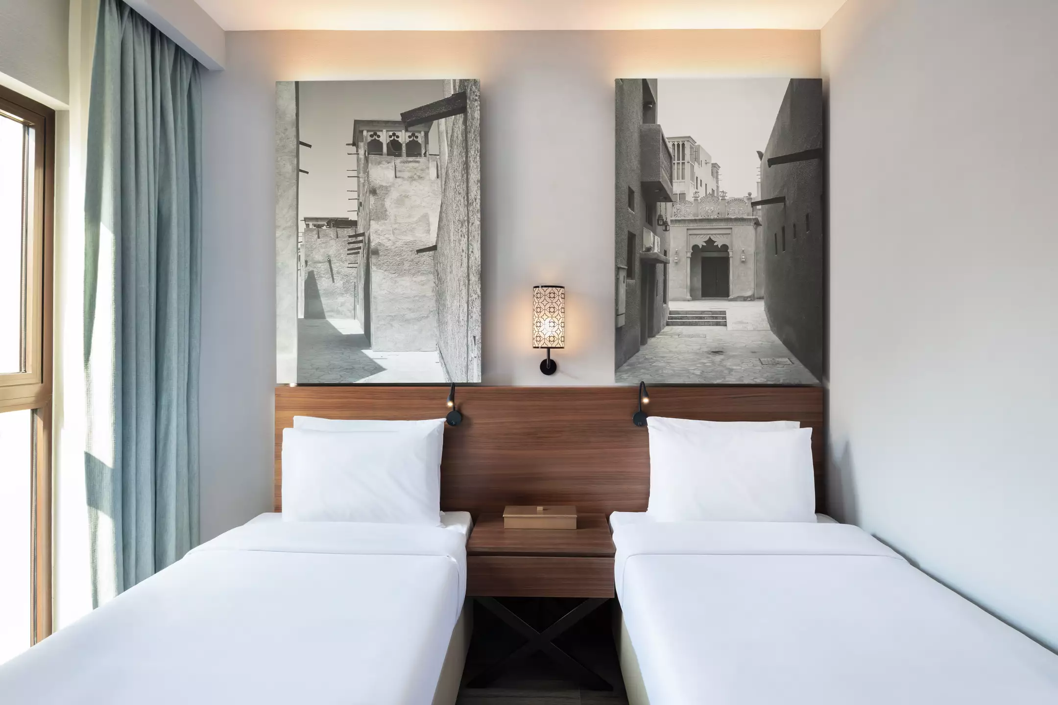 هتل Super 8 by Wyndham Dubai Deira دبی