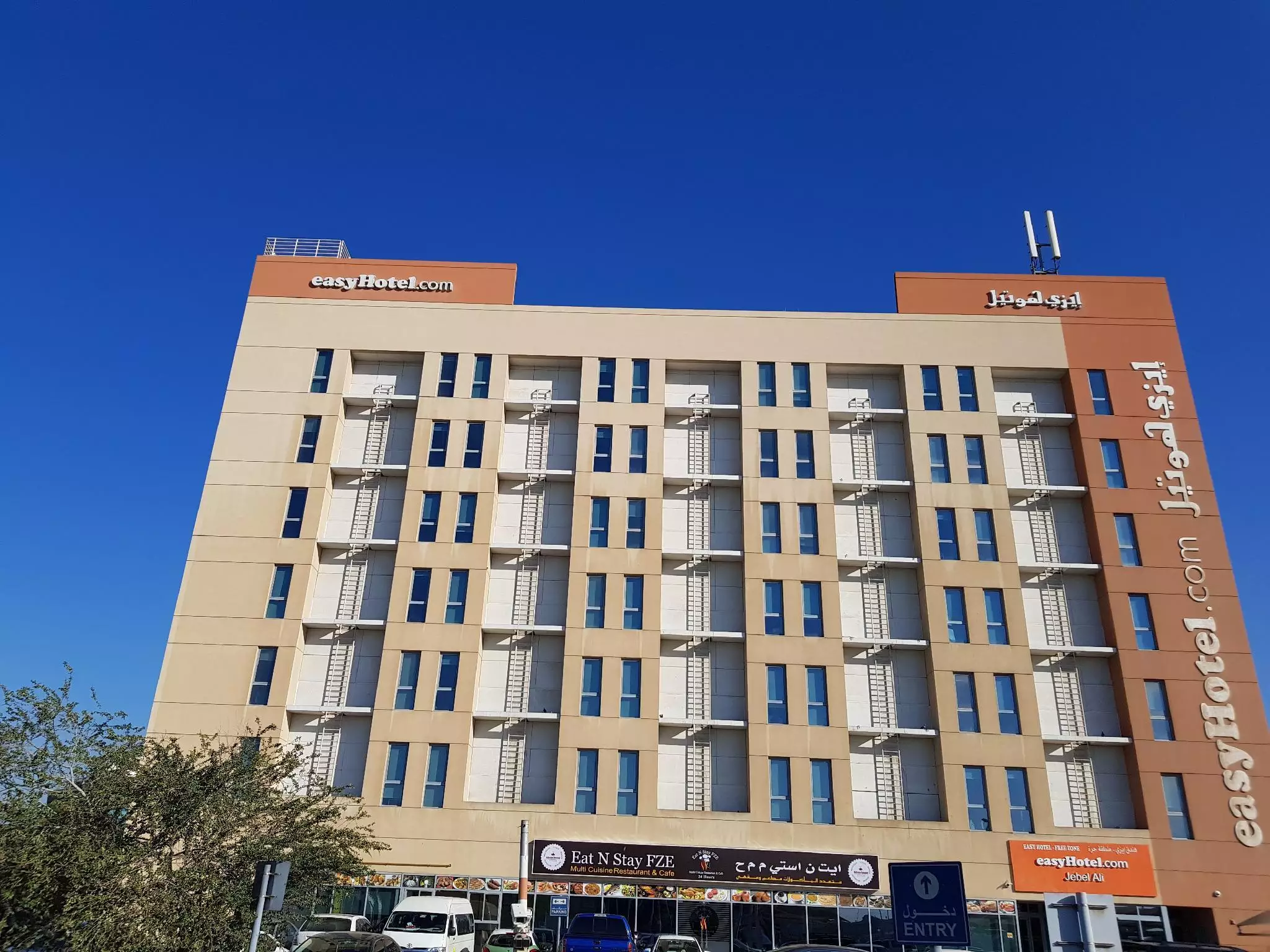 Alibaba https://cdn.alibaba.ir/ostorage/hotel-accommodation-images/67c5e86131ce2147606d15a6_Dubai-easyHotel-GEN-0.webp