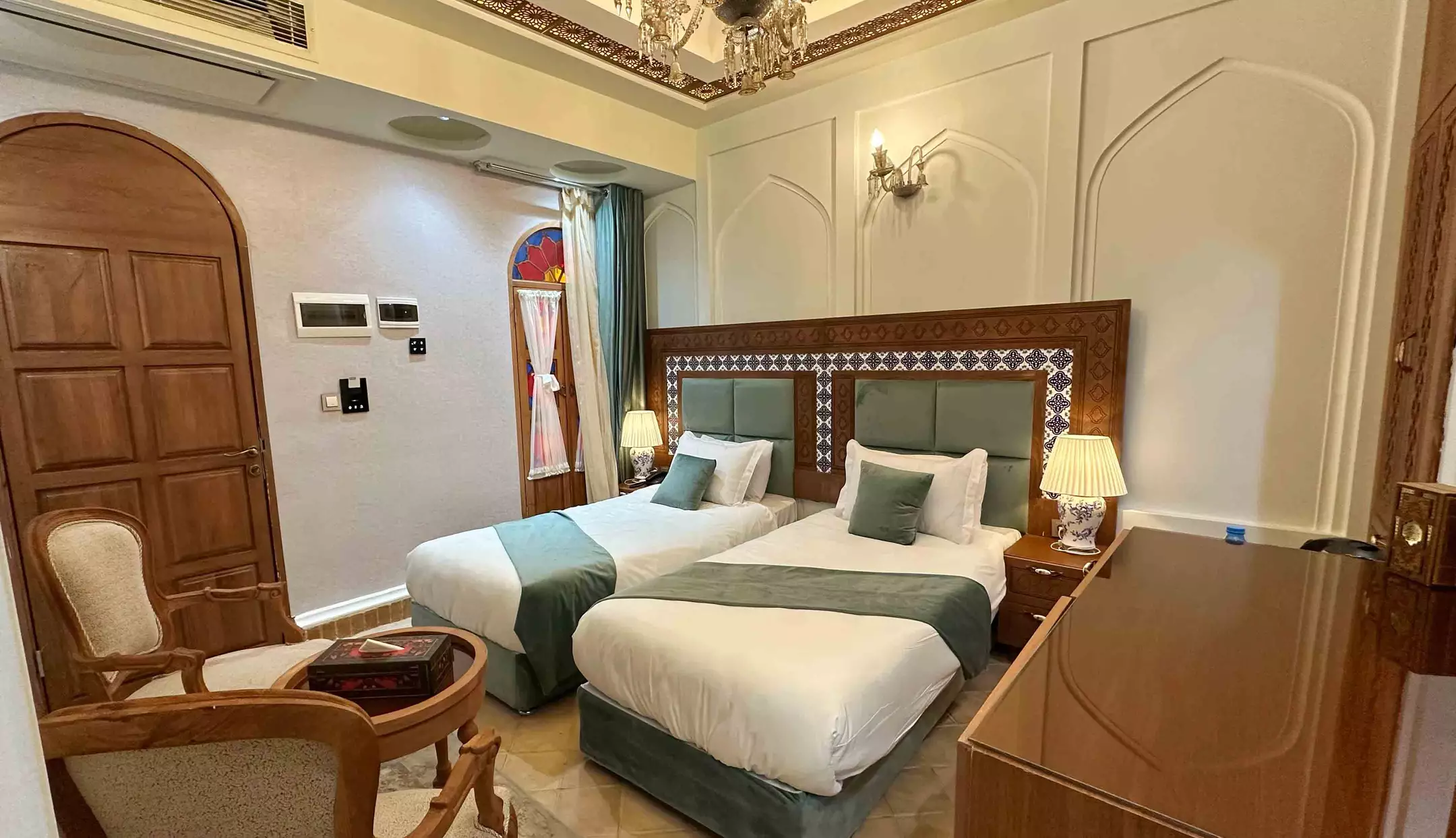 Alibaba https://cdn.alibaba.ir/ostorage/hotel-accommodation-images/67fa64e831ce2147606d21d5_دوتخته-معمولی-2.webp