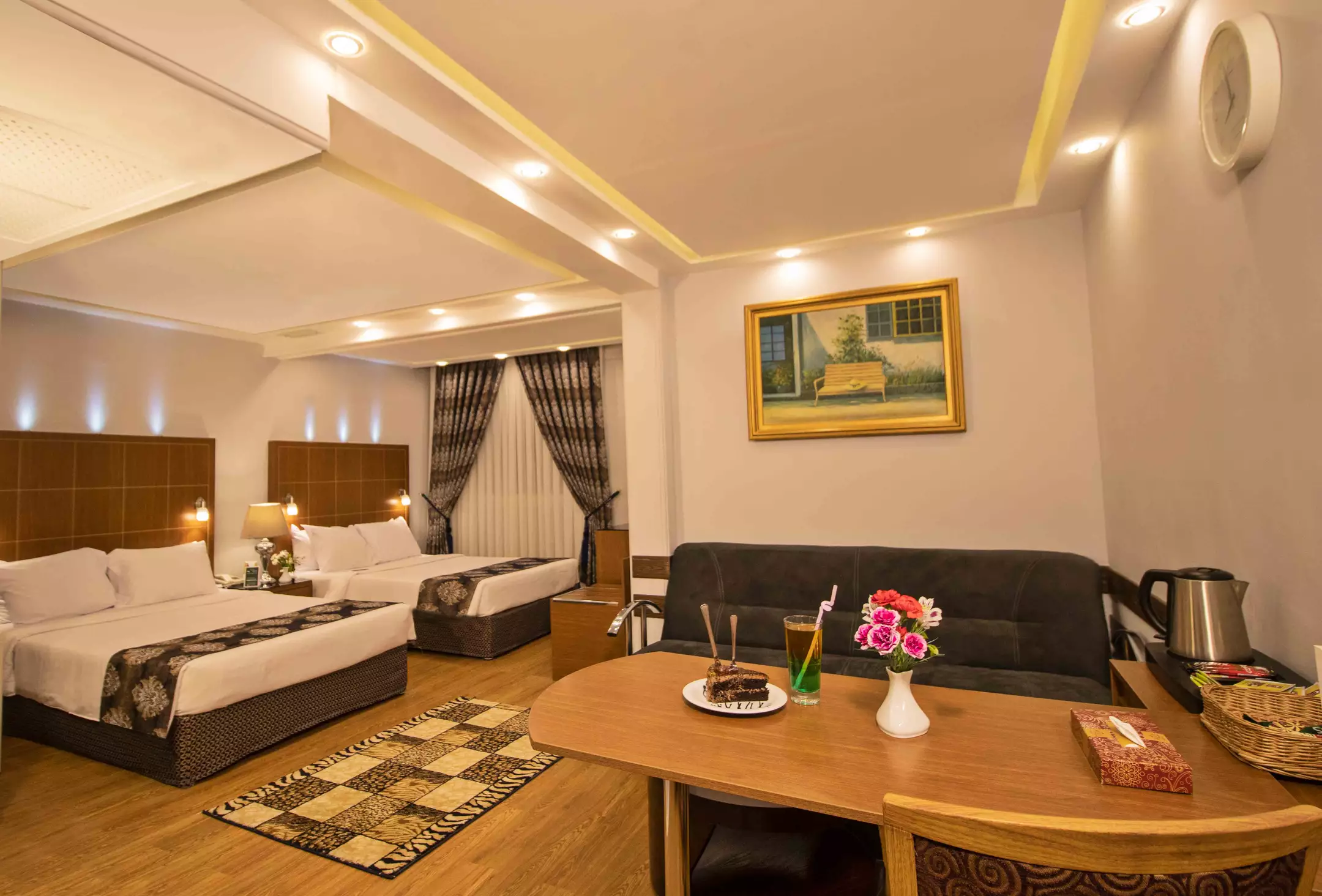 Alibaba https://cdn.alibaba.ir/ostorage/hotel-accommodation-images/67ff54d4f6e8766ef96f4c64_جونیور-سوییت.webp