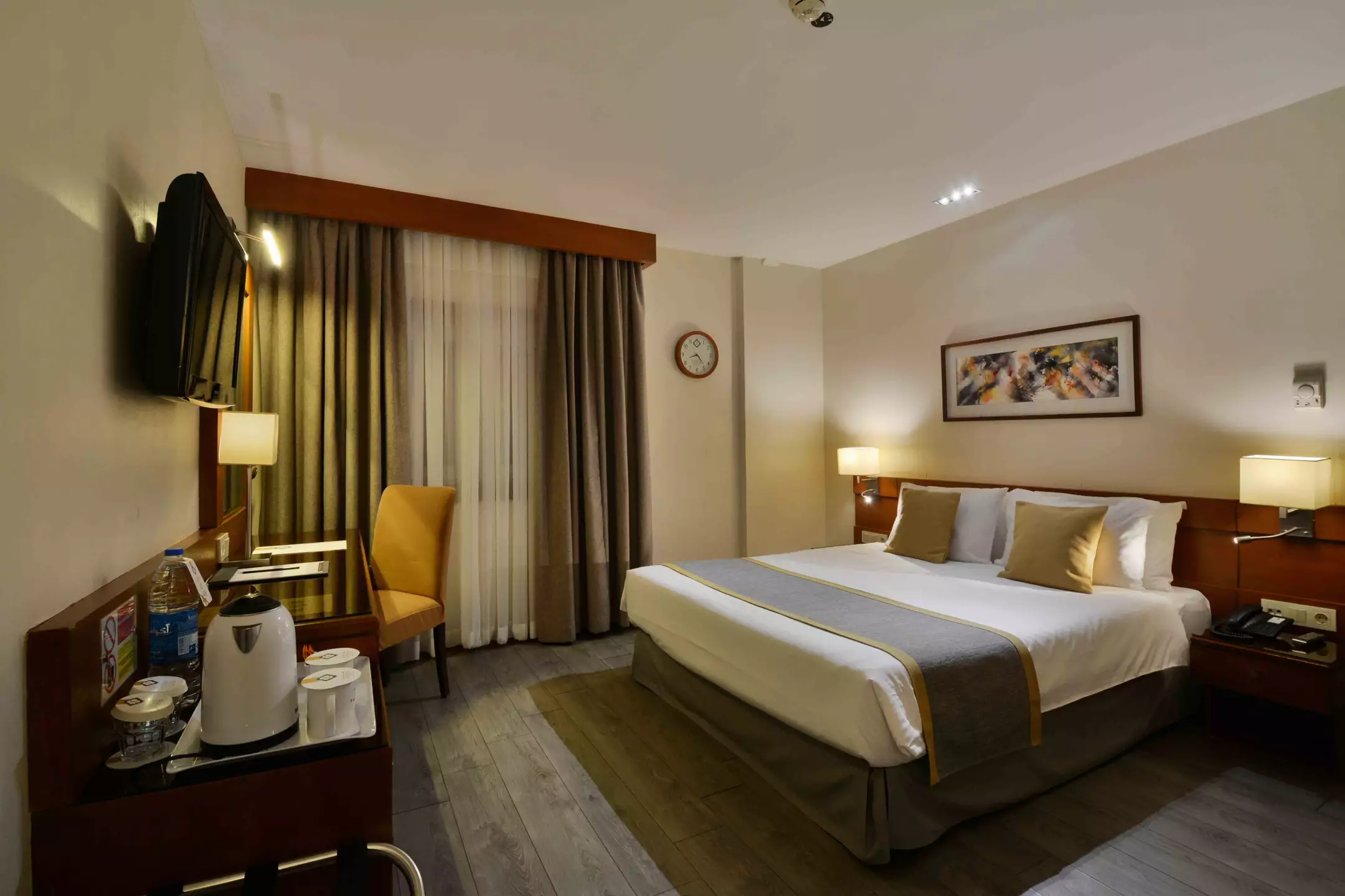 Alibaba https://cdn.alibaba.ir/ostorage/hotel-accommodation-images/680e493919aa61e2a799b234_دوتخته-دبل-دیلوکس.webp