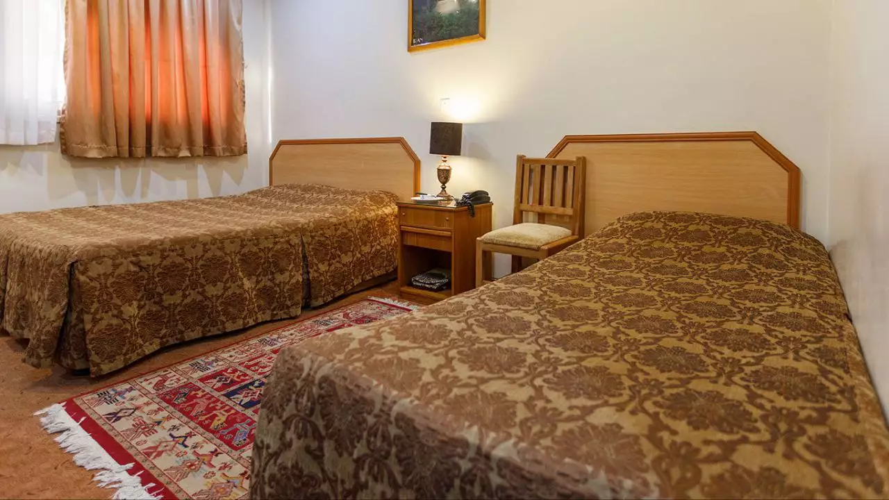 Alibaba https://cdn.alibaba.ir/ostorage/hotel-accommodation-images/681a2c4319aa61e2a799b548_تویین.webp