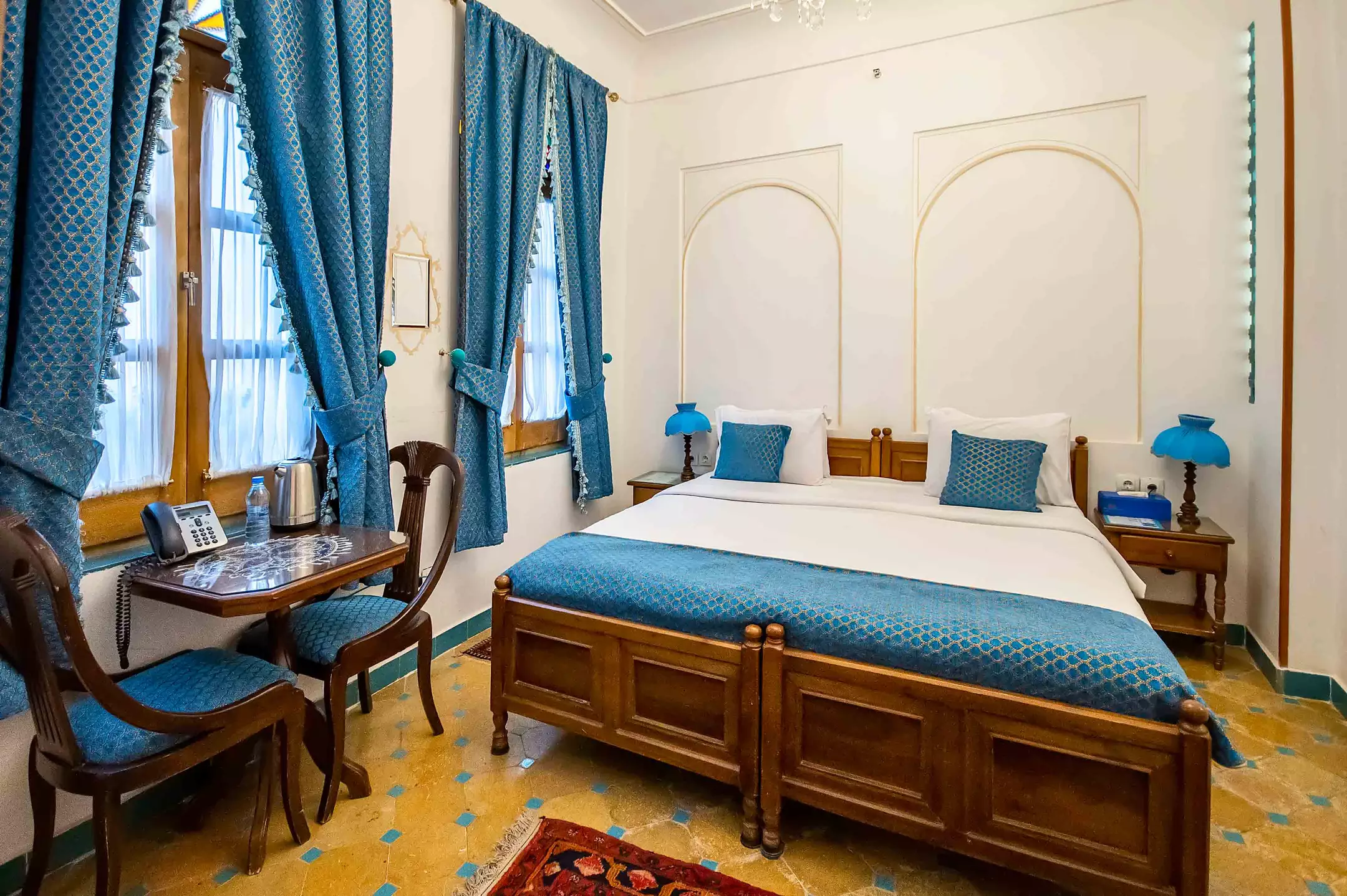 Alibaba https://cdn.alibaba.ir/ostorage/hotel-accommodation-images/683c668aa1e6f83605b734d5_دوتخته-استاندارد-(6).webp