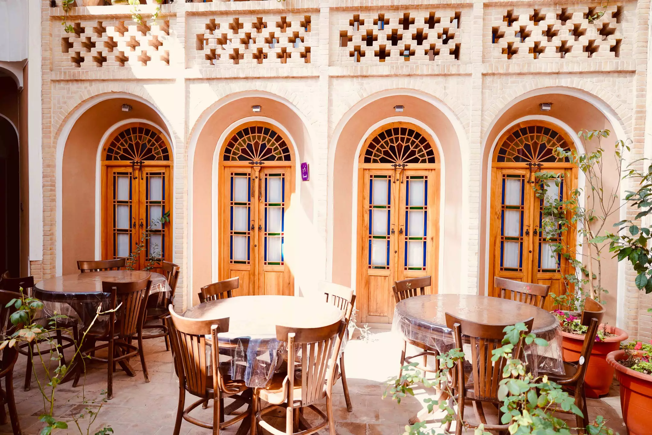 هتل بوتیک شیخداد یزد