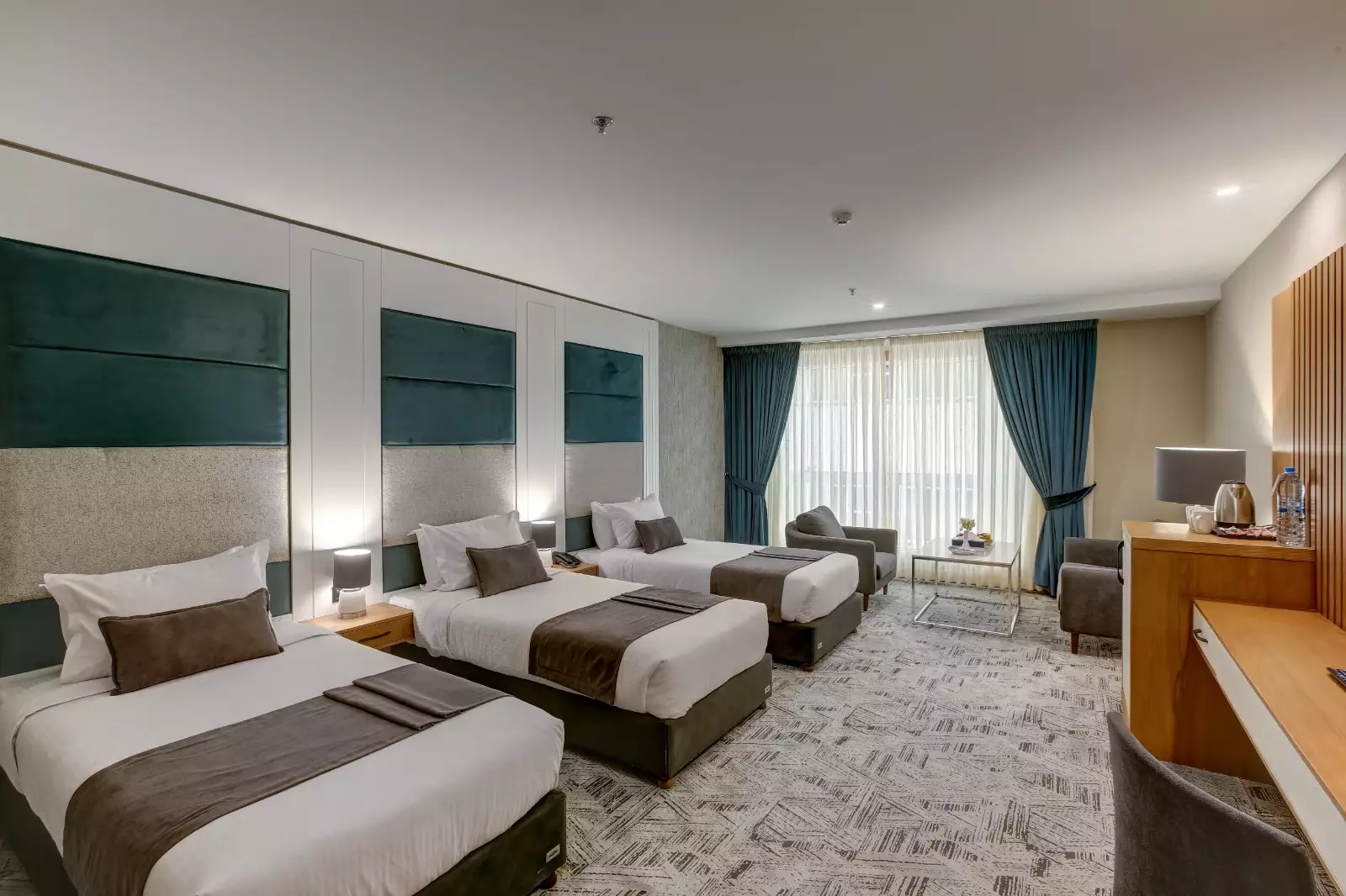 Alibaba https://cdn.alibaba.ir/ostorage/hotel-accommodation-images/6846b189a1e6f83605b736dc_تریپل1.webp