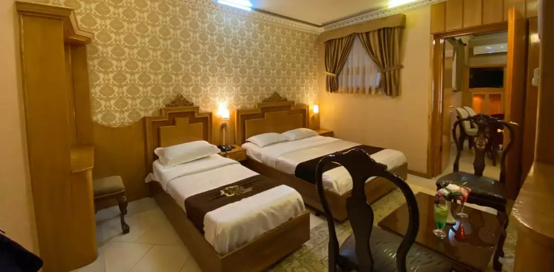 Alibaba https://cdn.alibaba.ir/ostorage/hotel-accommodation-images/6849662aa1e6f83605b737bd_سوئیت-رویال.webp