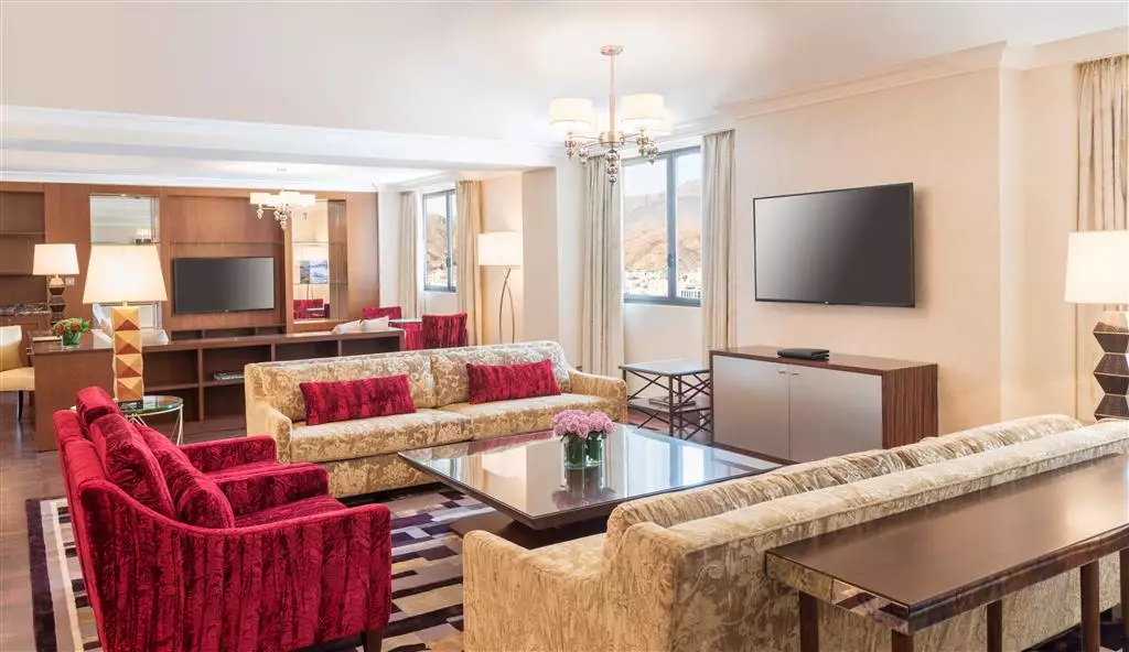 Alibaba https://cdn.alibaba.ir/ostorage/hotel-accommodation-images/6849892eac13a7ed0d84d817_Muscat-Sheraton-Oman-Hotel-0.webp