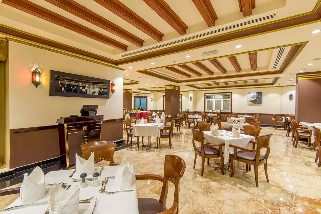 Alibaba https://cdn.alibaba.ir/ostorage/hotel-accommodation-images/684989d4ac13a7ed0d84d9a7_Muscat-Waves-International-0.webp