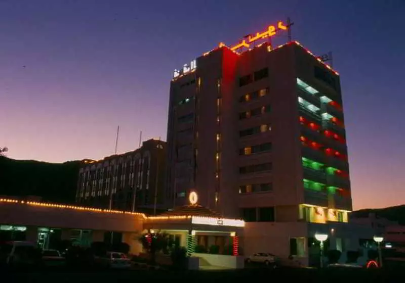 هتل Al Falaj Hotel مسقط