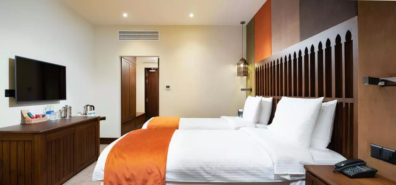 هتل Al Falaj Hotel مسقط