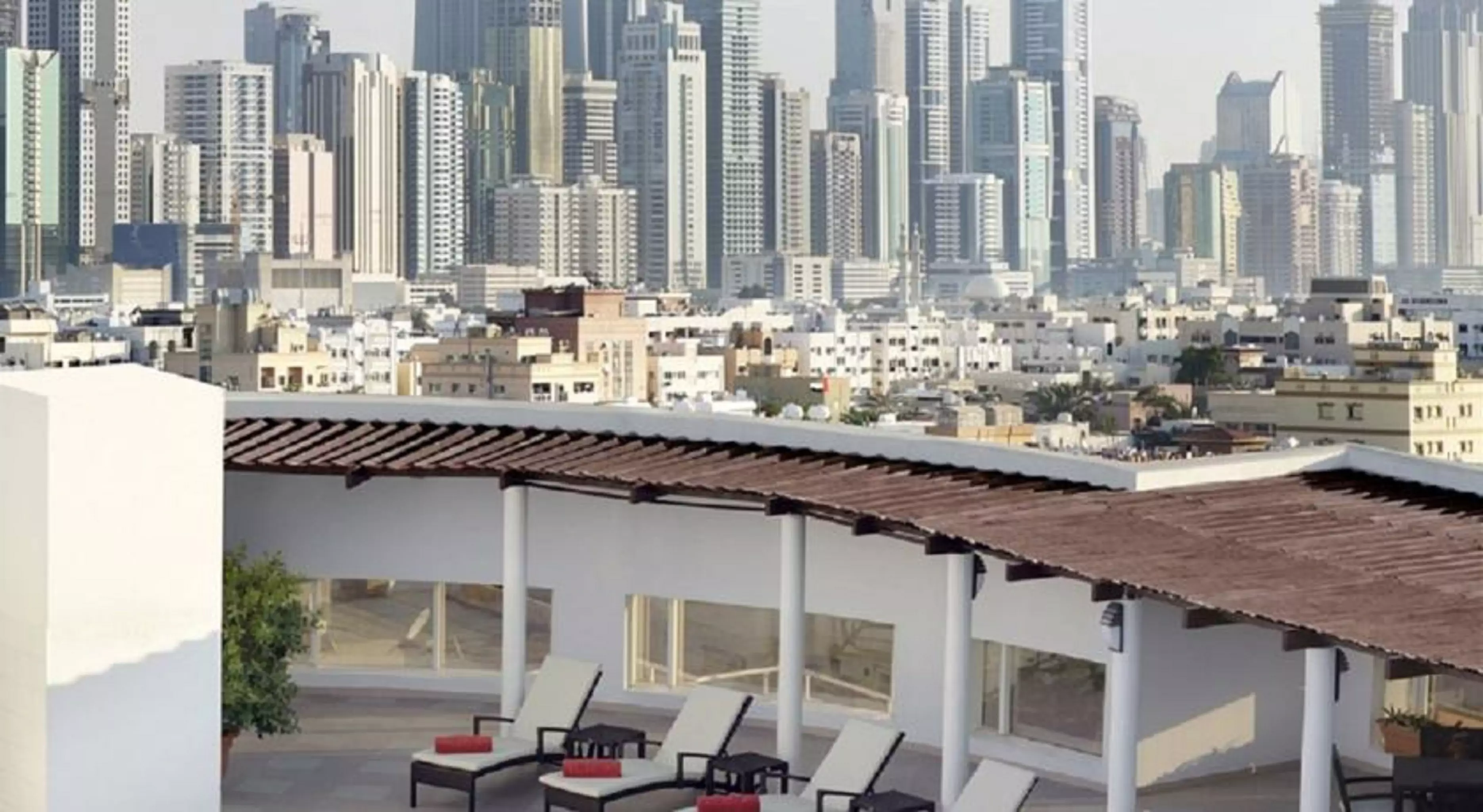 Alibaba https://cdn.alibaba.ir/ostorage/hotel-accommodation-images/68625964ac13a7ed0d84e6cf_Dubai-Jumeira-Rotana-0.webp