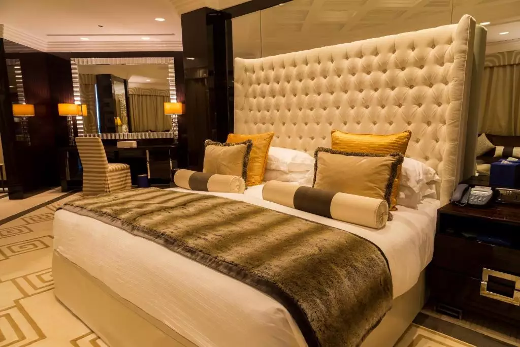 هتل Mövenpick Dubai Grand Al Bustan دبی