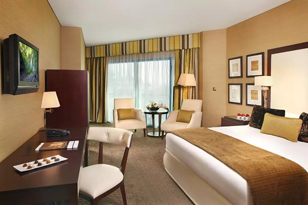هتل Mövenpick Dubai Grand Al Bustan دبی