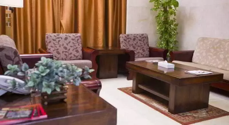 Alibaba https://cdn.alibaba.ir/ostorage/hotel-accommodation-images/68625addac13a7ed0d84e9b4_Dubai-Icon-Hotel-Apartments-0.webp