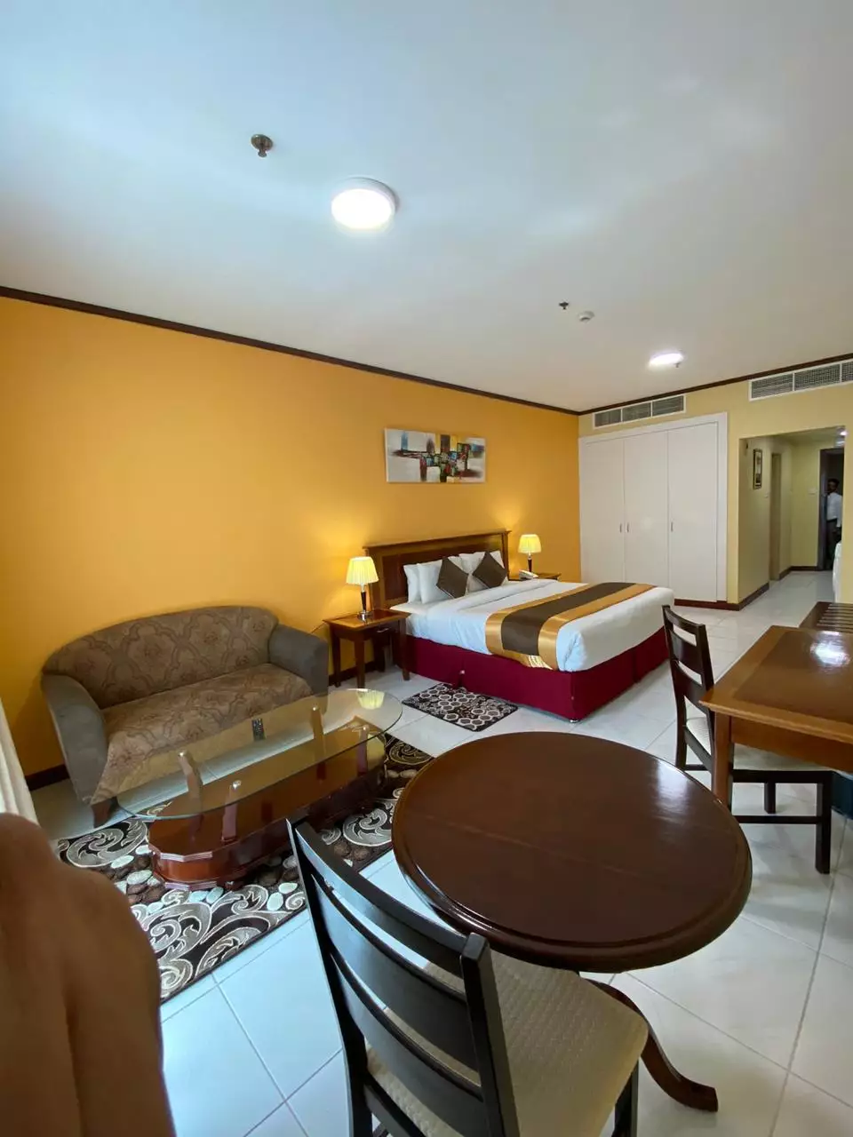 Alibaba https://cdn.alibaba.ir/ostorage/hotel-accommodation-images/68625cf8ac13a7ed0d84ee1a_Dubai-Desert-Rose-Hotel-Apartments-0.webp