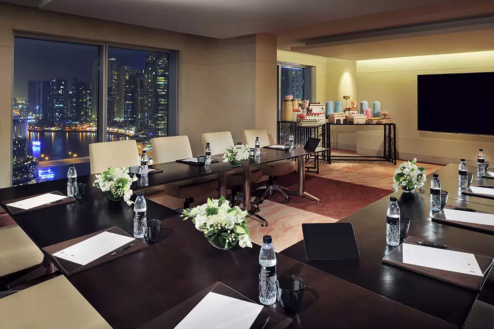 هتل آدرس دبی مارینا دبی