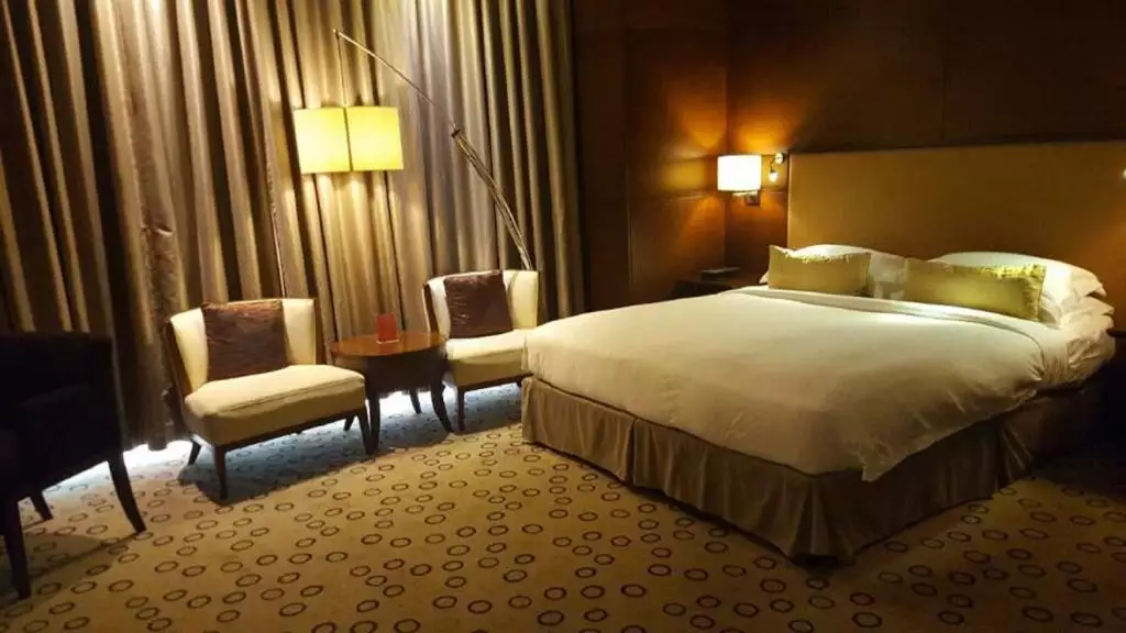 Alibaba https://cdn.alibaba.ir/ostorage/hotel-accommodation-images/68625eaaac13a7ed0d84f186_Dubai-Asiana-Hotel-0.webp