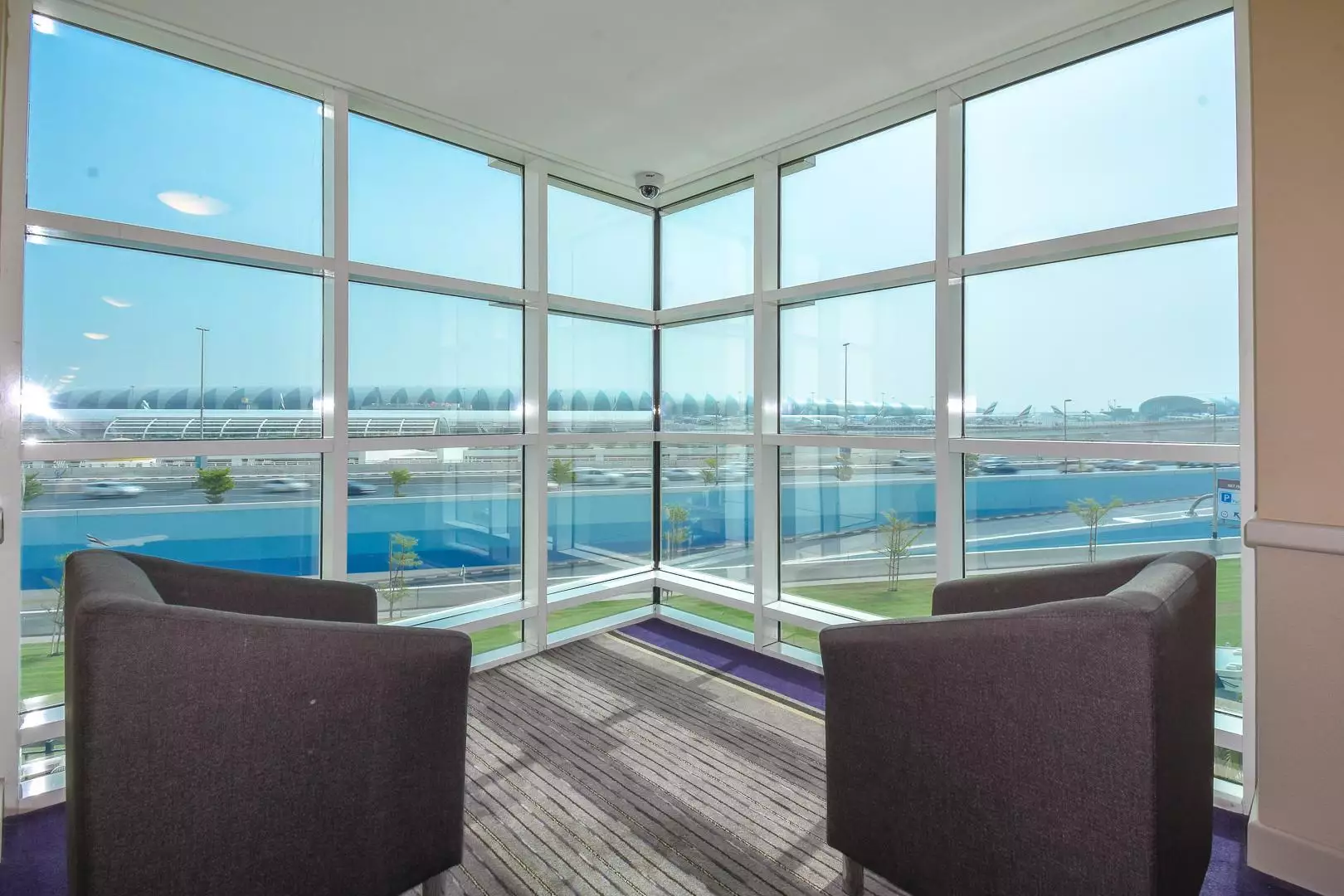 هتل Premier Inn Dubai International Airport دبی