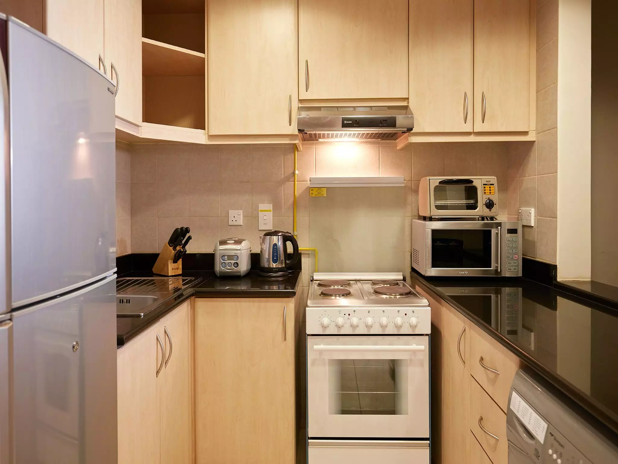 هتل ZiQoo Hotel Apartment دبی