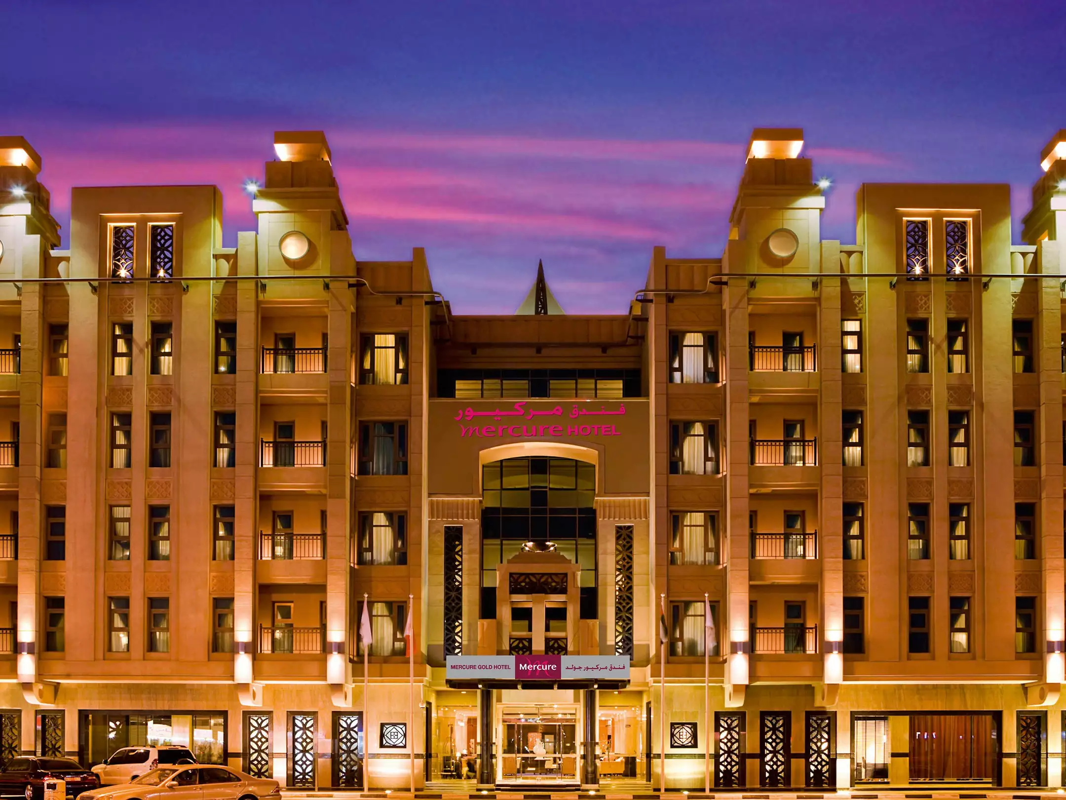 Alibaba https://cdn.alibaba.ir/ostorage/hotel-accommodation-images/6862632bac13a7ed0d84f9ff_Dubai-Crowne-Plaza-Dubai-Jumeirah-0.webp