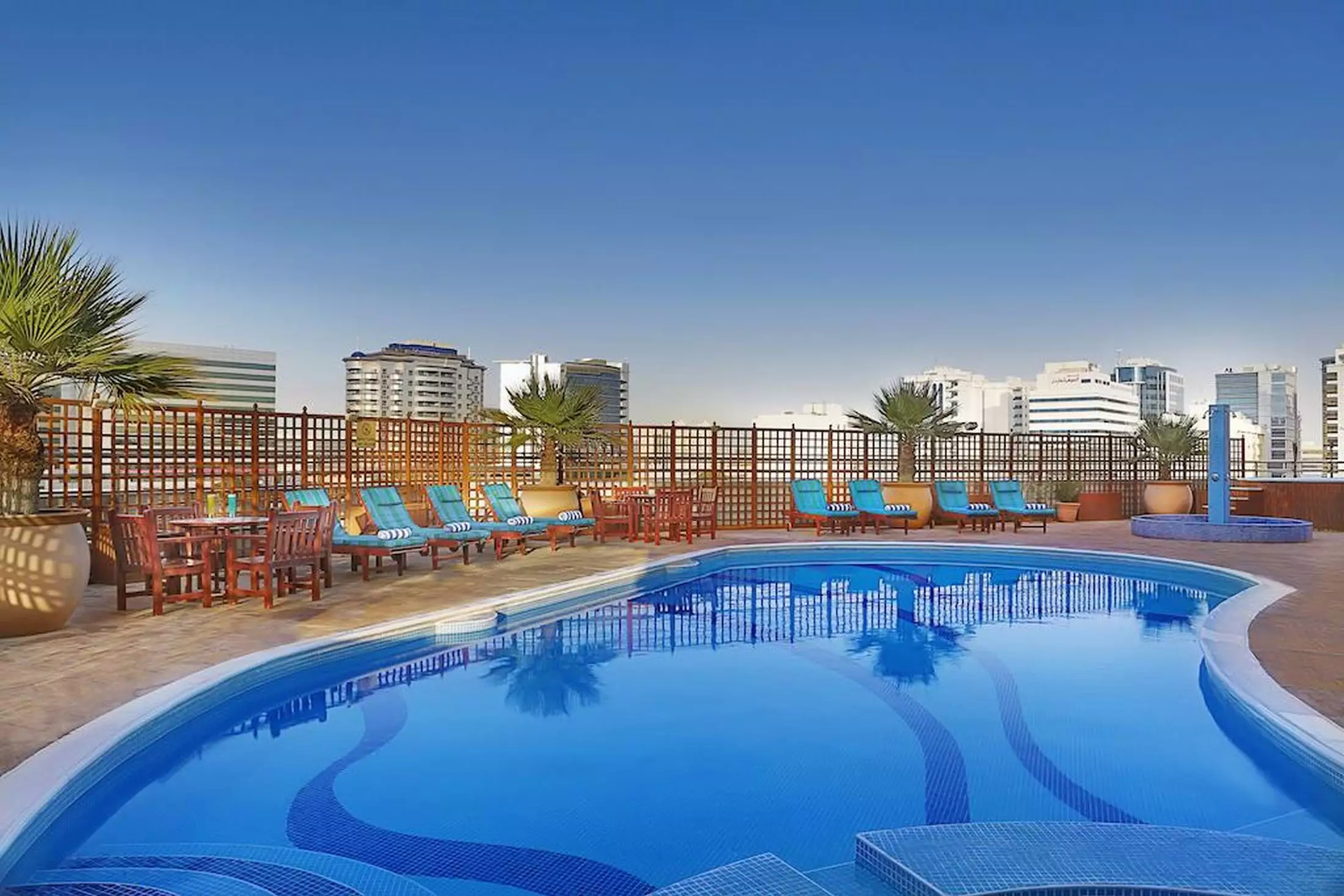 هتل City Seasons Suites دبی