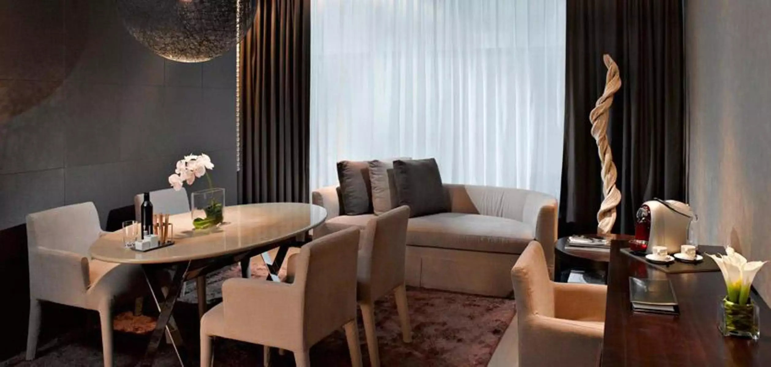 هتل The Canvas Hotel Dubai – MGallery دبی