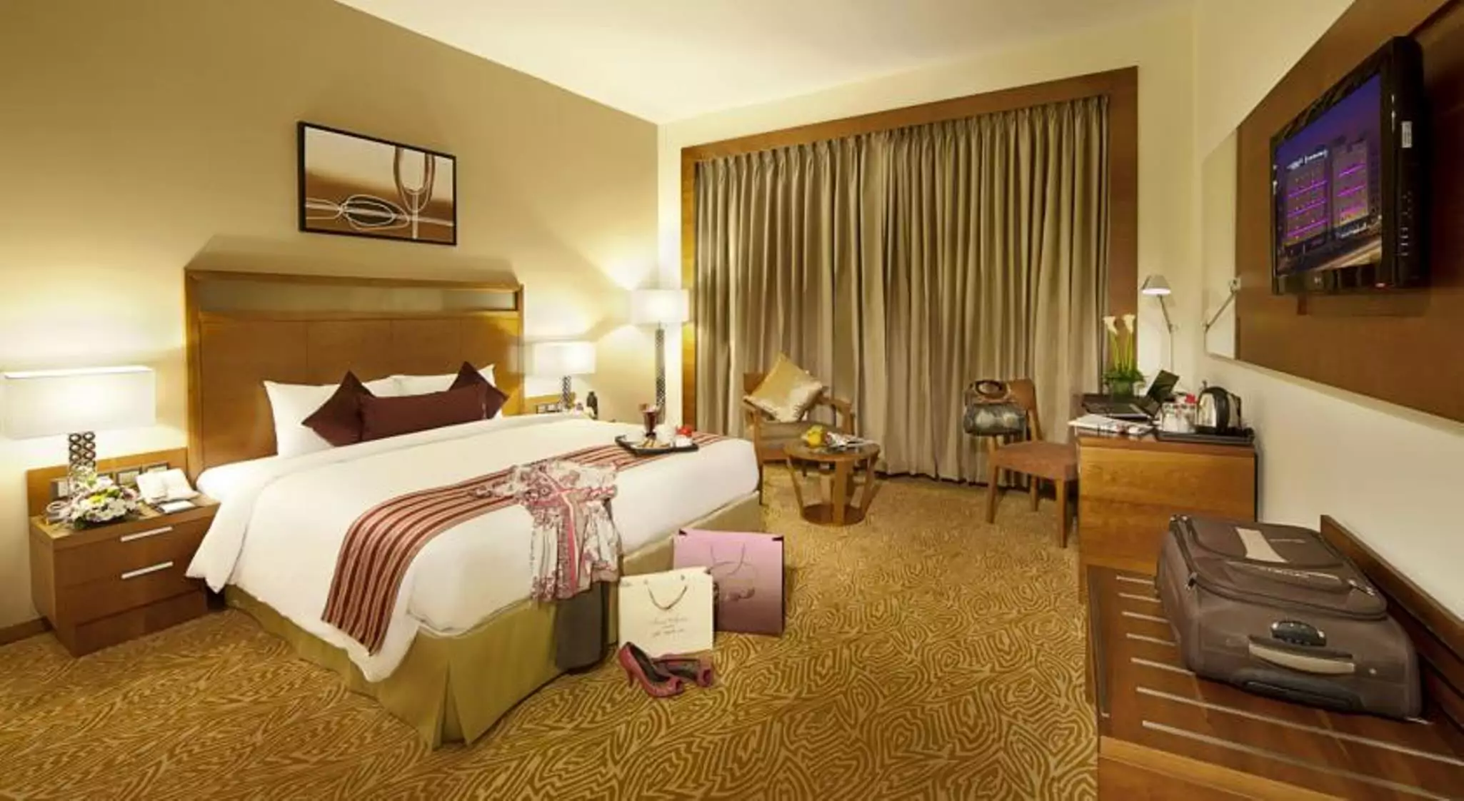 Alibaba https://cdn.alibaba.ir/ostorage/hotel-accommodation-images/686264d0ac13a7ed0d84fd5b_Dubai-Landmark-Grand-Deira-0.webp