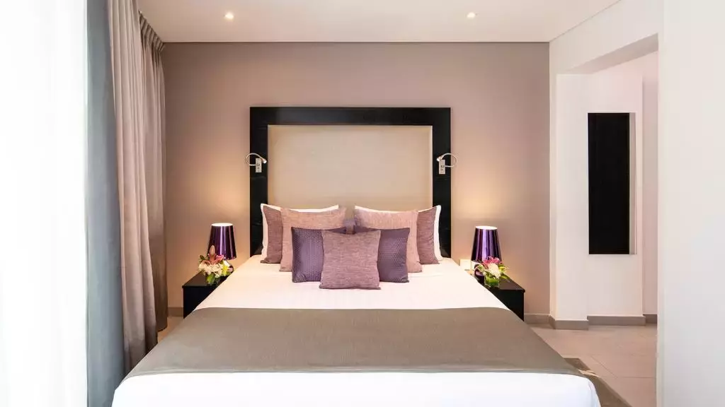 هتل Citadines Metro Central Dubai دبی