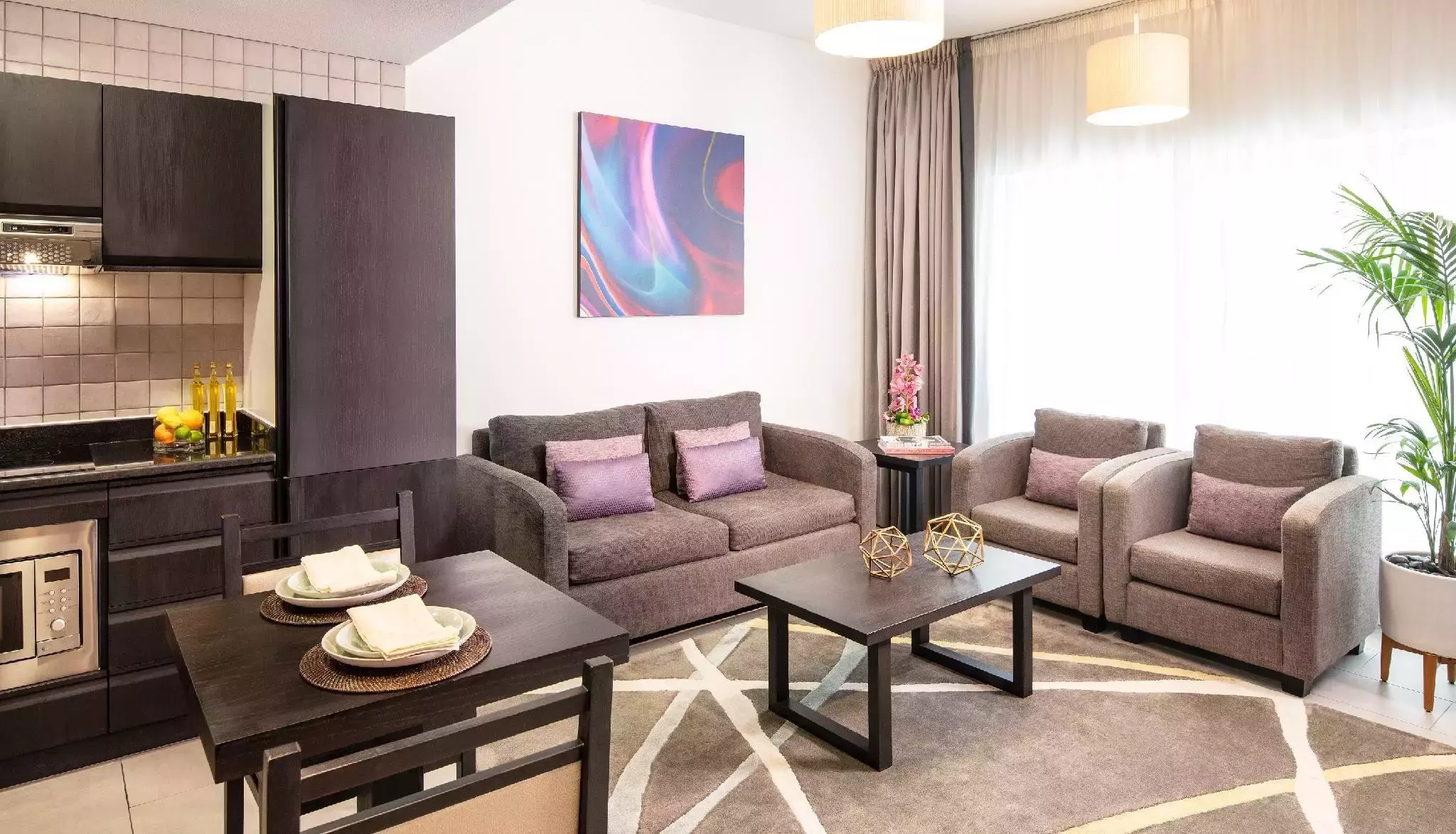 هتل Citadines Metro Central Dubai دبی