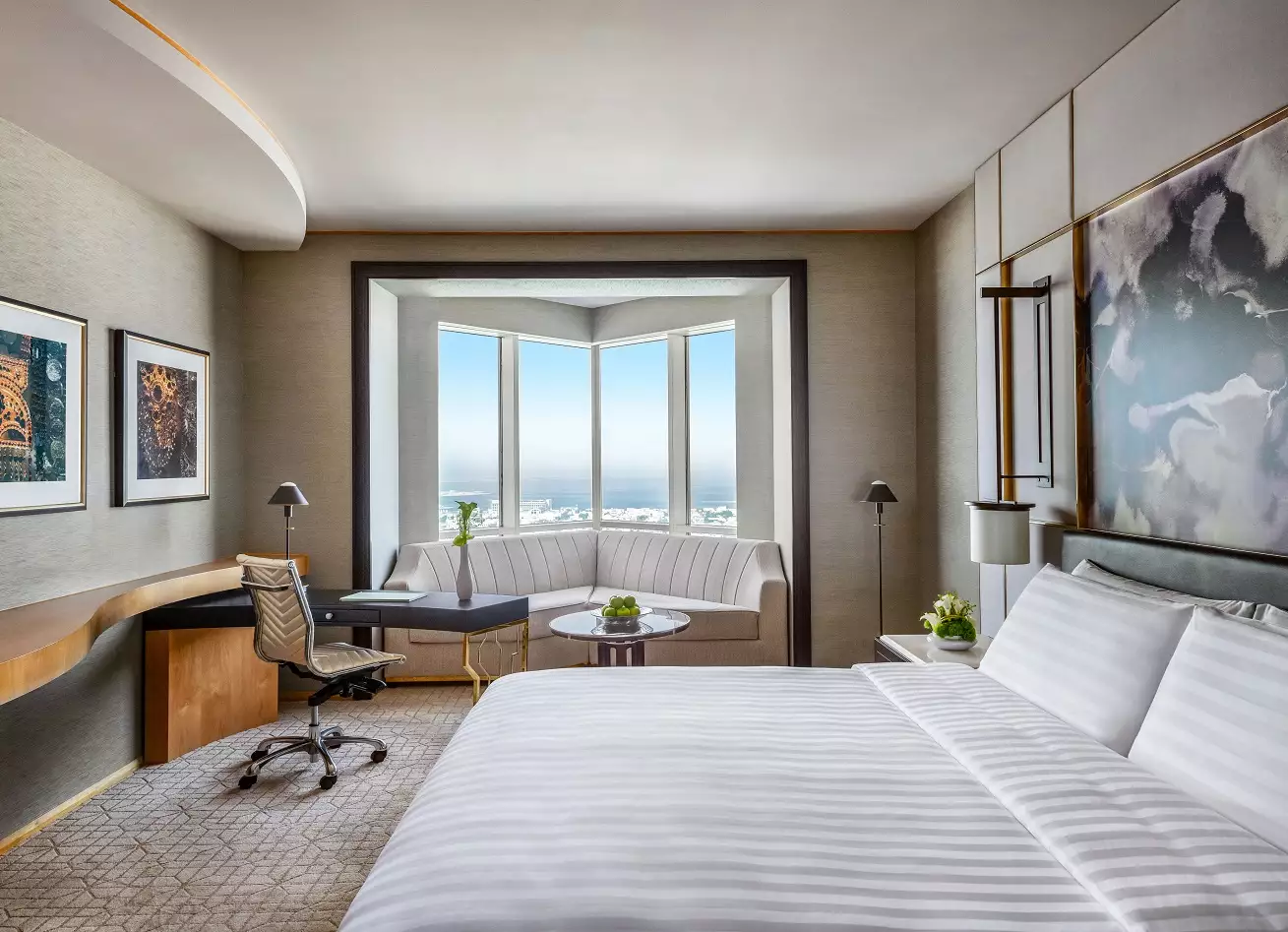 Alibaba https://cdn.alibaba.ir/ostorage/hotel-accommodation-images/68626839ac13a7ed0d8503e0_Dubai-Shangri-La-Hotel-Dubai-0.webp