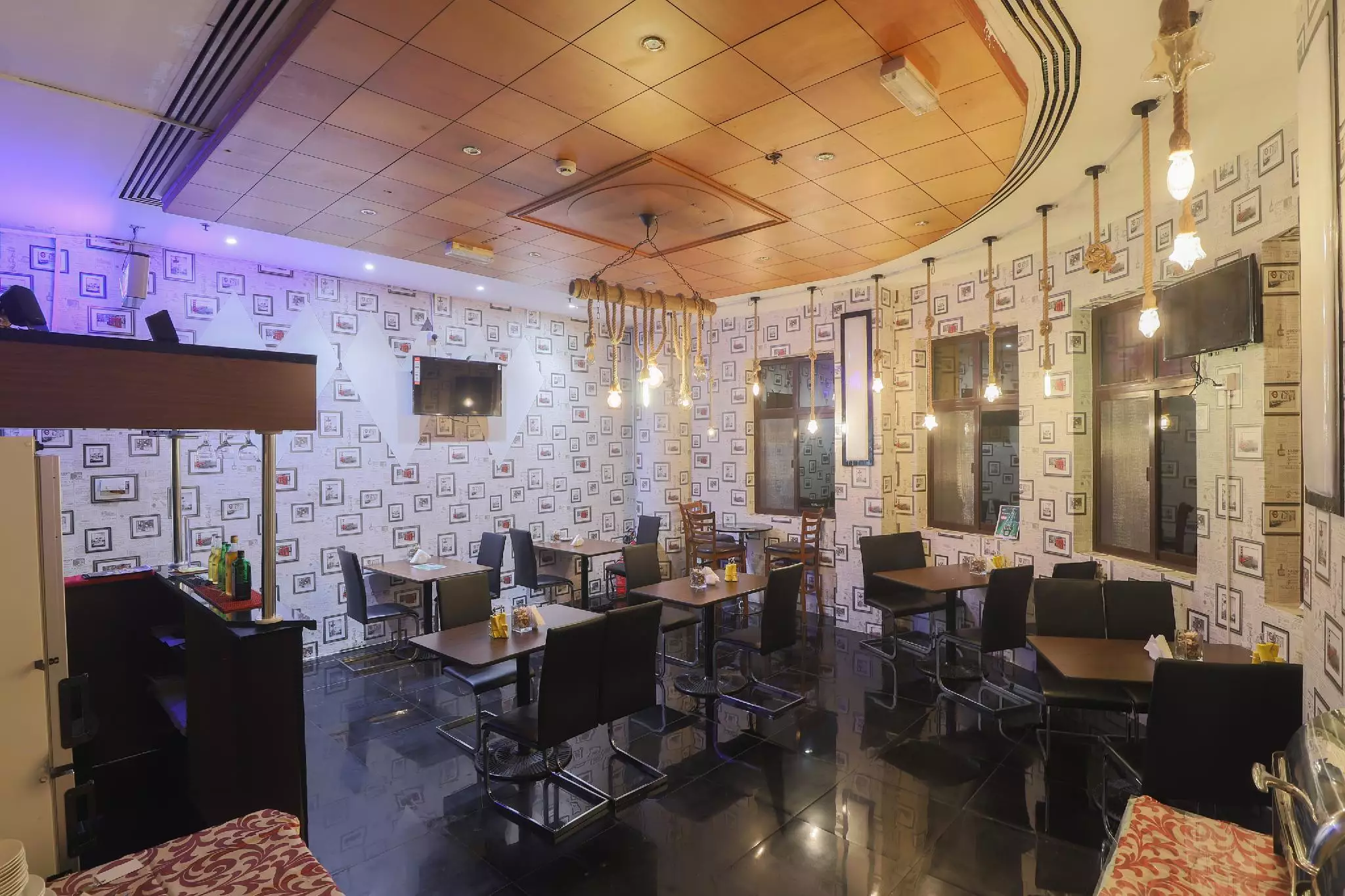 Alibaba https://cdn.alibaba.ir/ostorage/hotel-accommodation-images/68626882ac13a7ed0d85048d_Dubai-Eureka-Hotel-0.webp