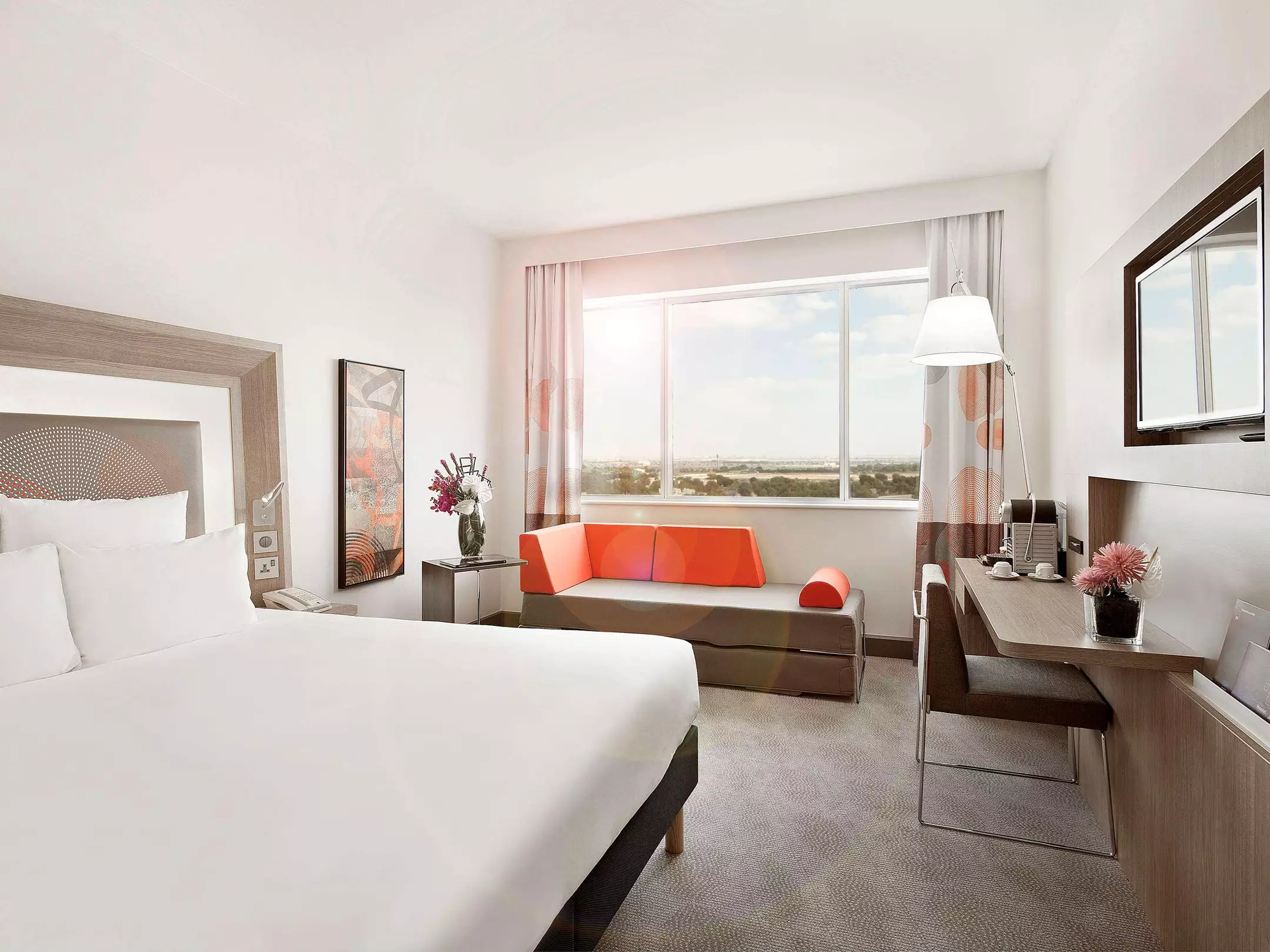 هتل نووتل ورلد ترید سنتر دبی دبی