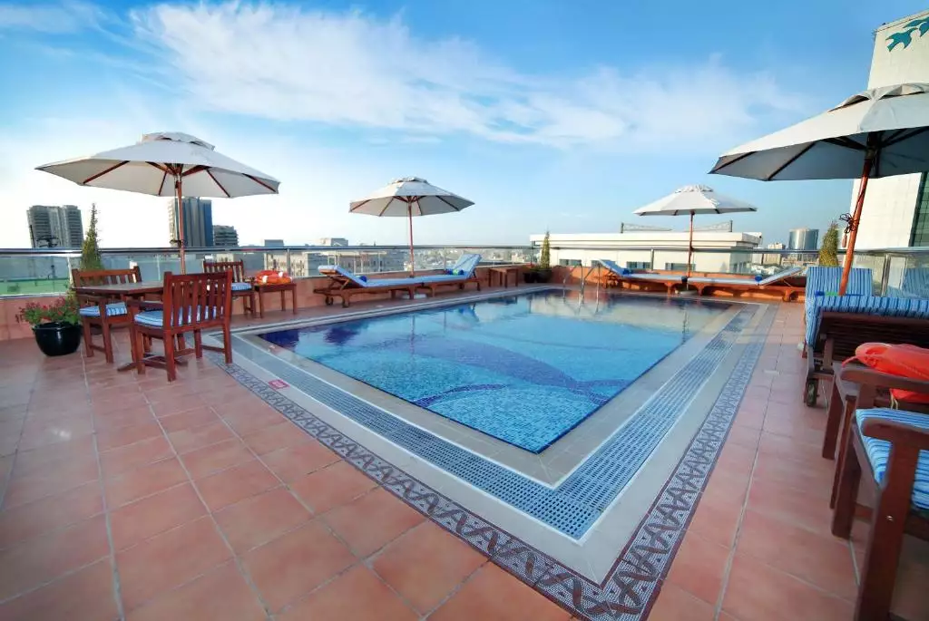 هتل Raviz Center Point Hotel دبی