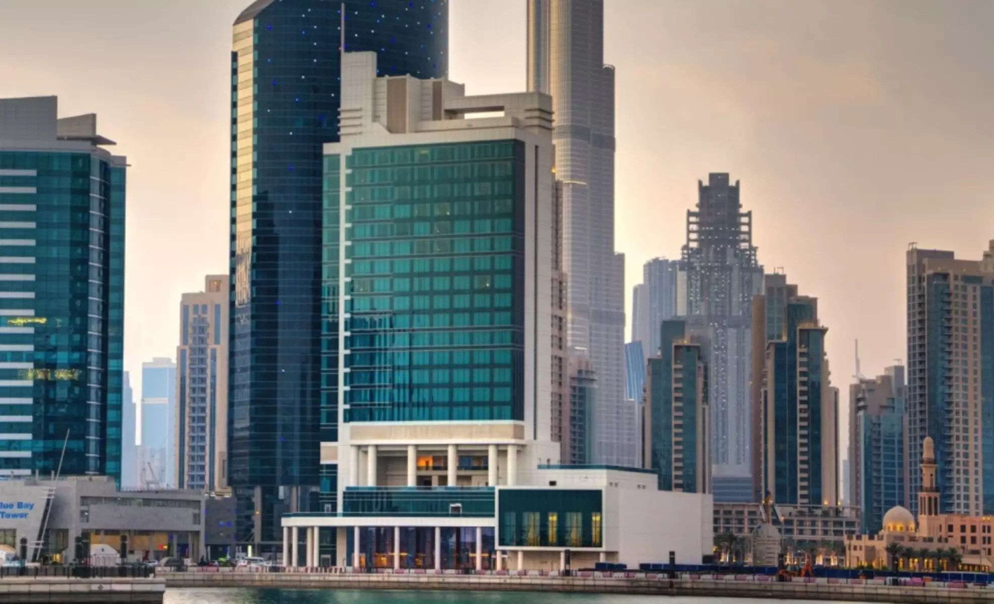 Alibaba https://cdn.alibaba.ir/ostorage/hotel-accommodation-images/686273e4ac13a7ed0d851a49_Dubai-Pullman-Dubai-Downtown-Hotel-0.webp