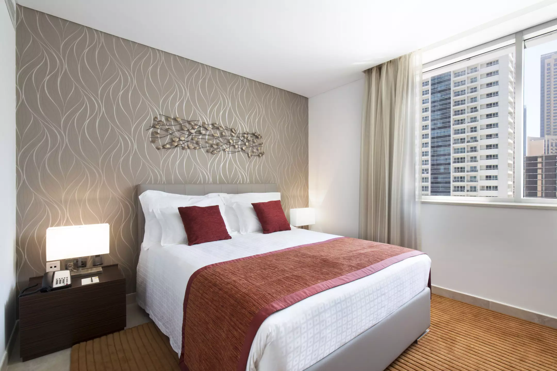 هتل لا وردا سوئیت اند ویلاس دبی مارینا دبی