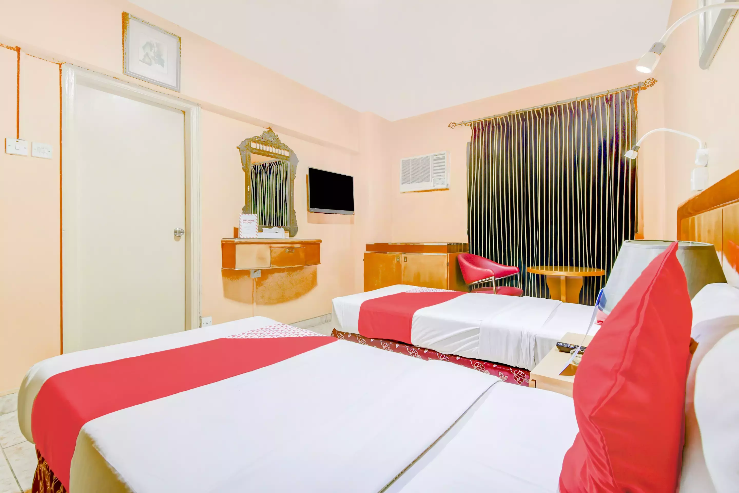 هتل OYO 270 Dream Land Hotel دبی