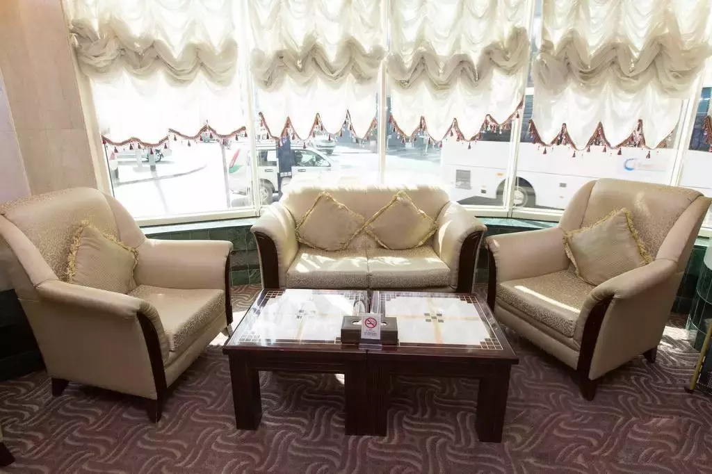 Alibaba https://cdn.alibaba.ir/ostorage/hotel-accommodation-images/6862787bac13a7ed0d8520e7_Dubai-Comfort-Inn-Hotel-Dubai-0.webp