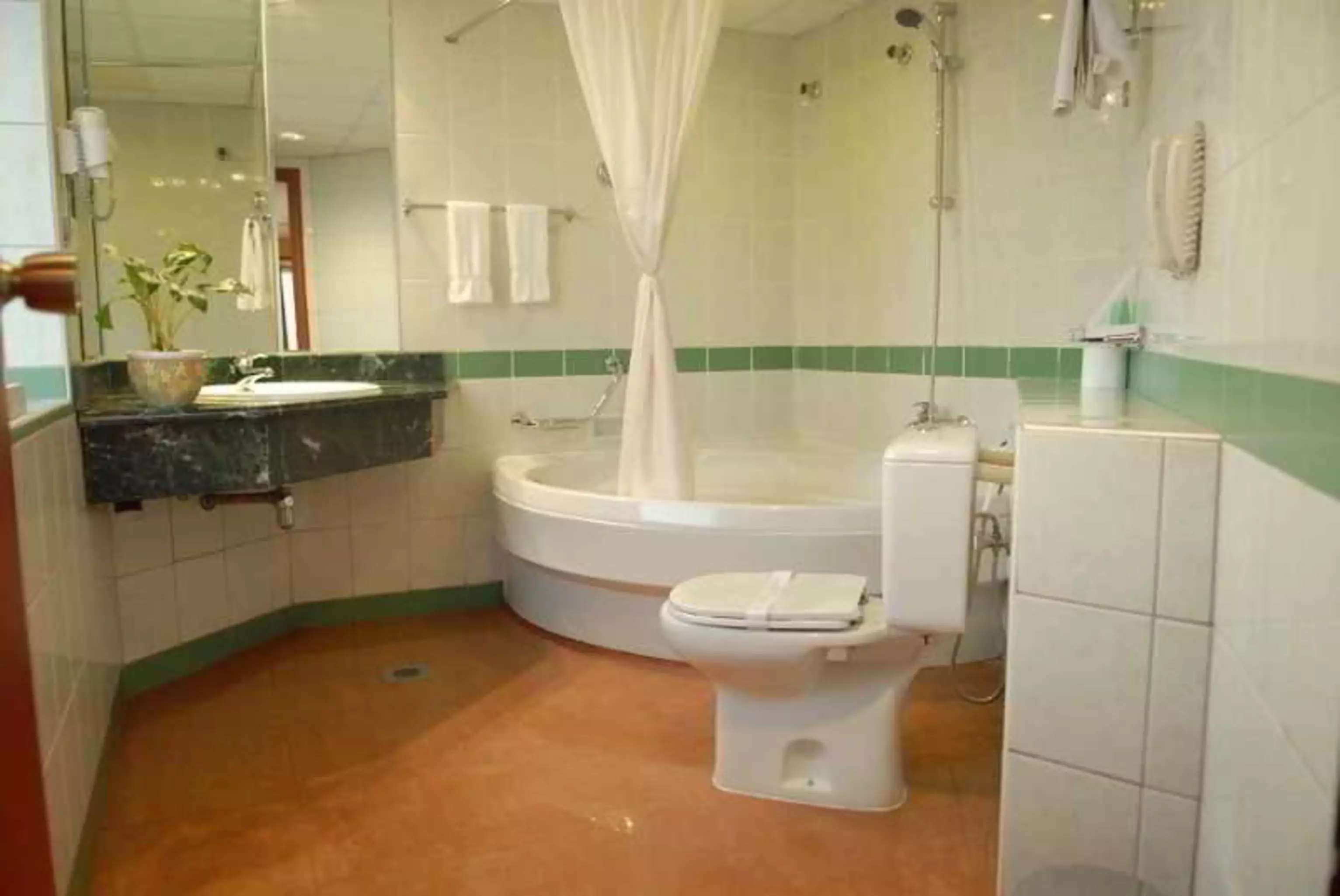 هتل Panorama Grand Hotel دبی