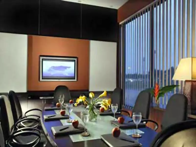 هتل آپارتمان پارک دبی