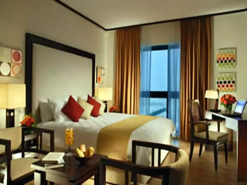 هتل آپارتمان پارک دبی