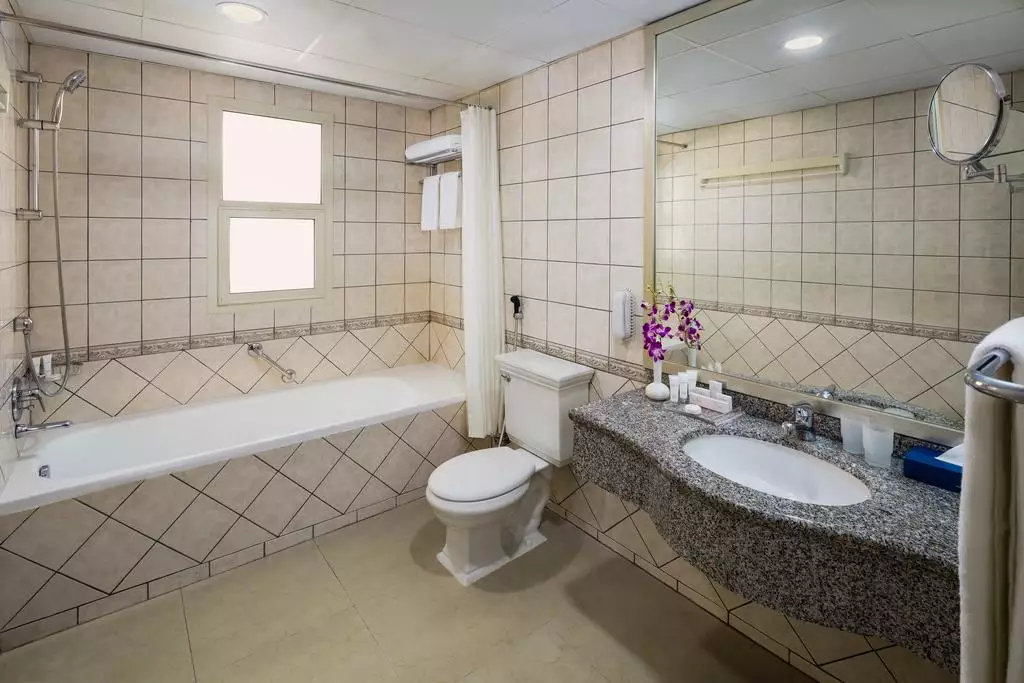 Alibaba https://cdn.alibaba.ir/ostorage/hotel-accommodation-images/68627a40ac13a7ed0d852470_Dubai-Savoy-Crest-Hotel-Apartments-0.webp