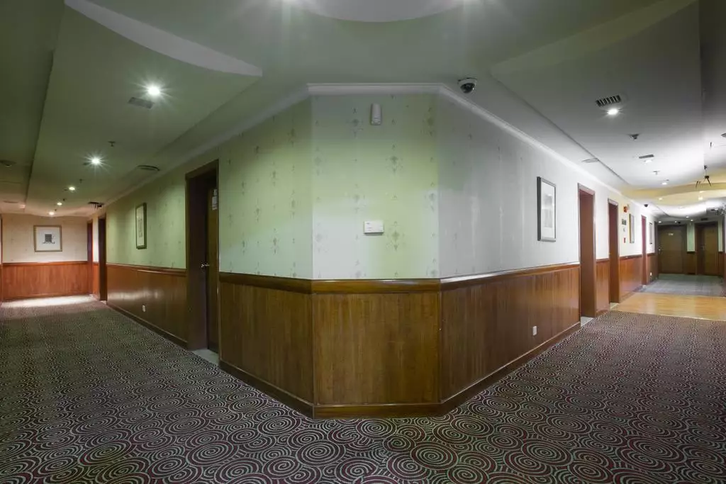 Alibaba https://cdn.alibaba.ir/ostorage/hotel-accommodation-images/68627b81ac13a7ed0d85270d_Dubai-York-International-Hotel-0.webp