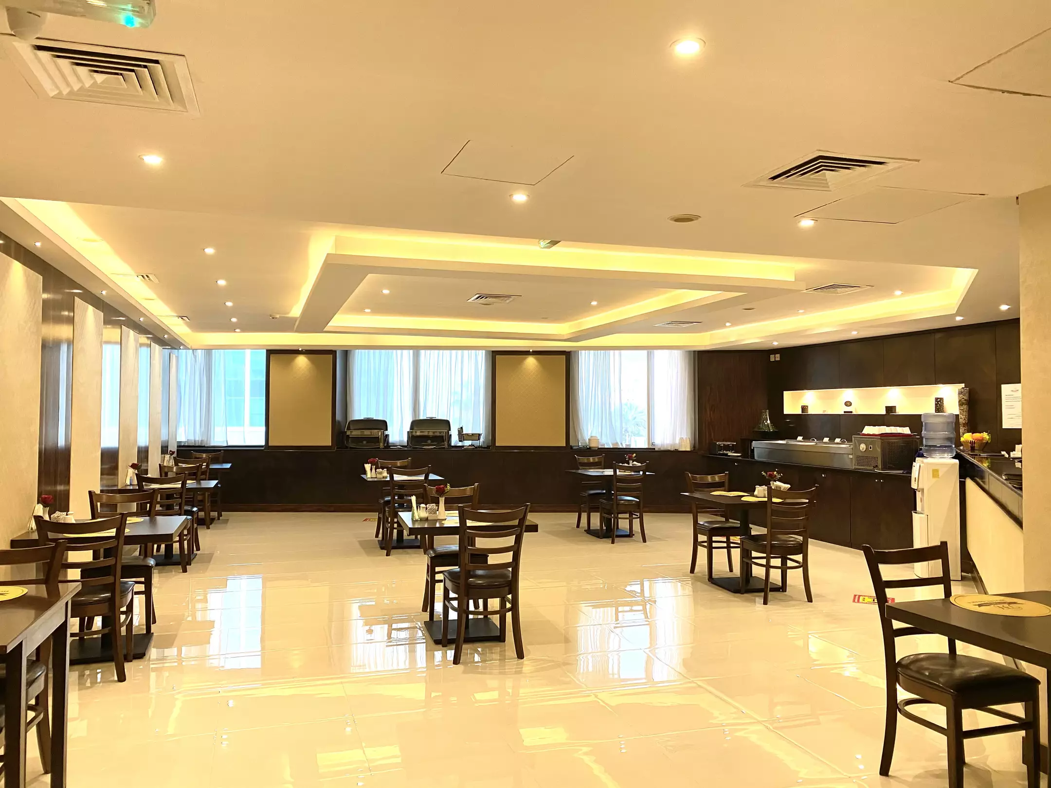Alibaba https://cdn.alibaba.ir/ostorage/hotel-accommodation-images/68627b89ac13a7ed0d85273e_Dubai-Panorama-Deira-Hotel-0.webp