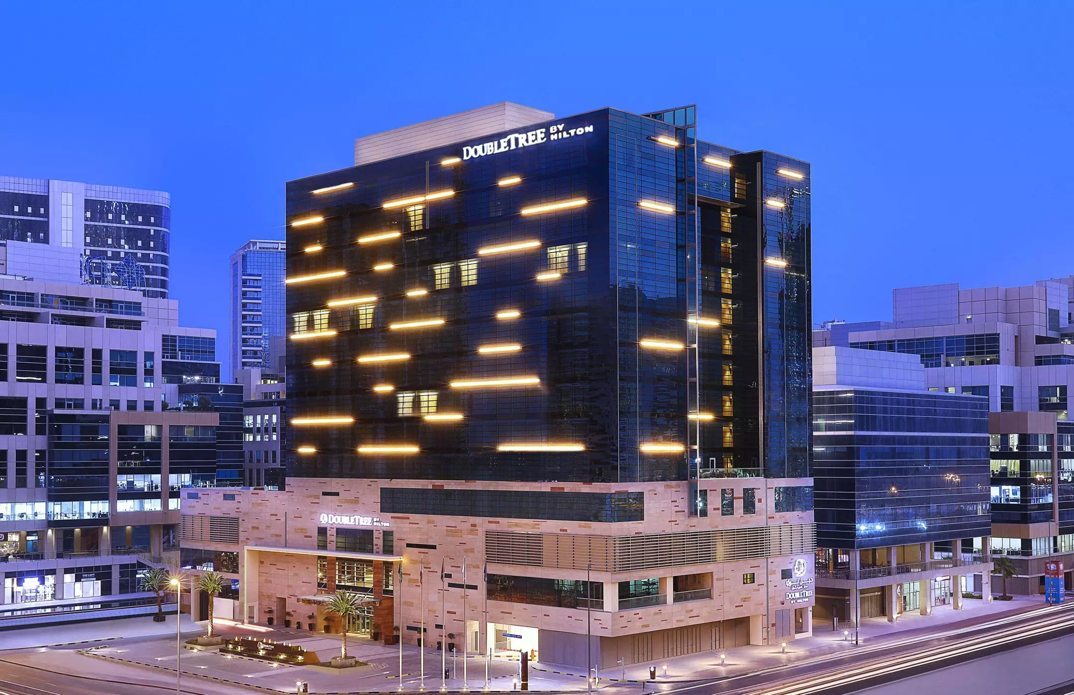 هتل DoubleTree by Hilton Dubai - Business Bay دبی